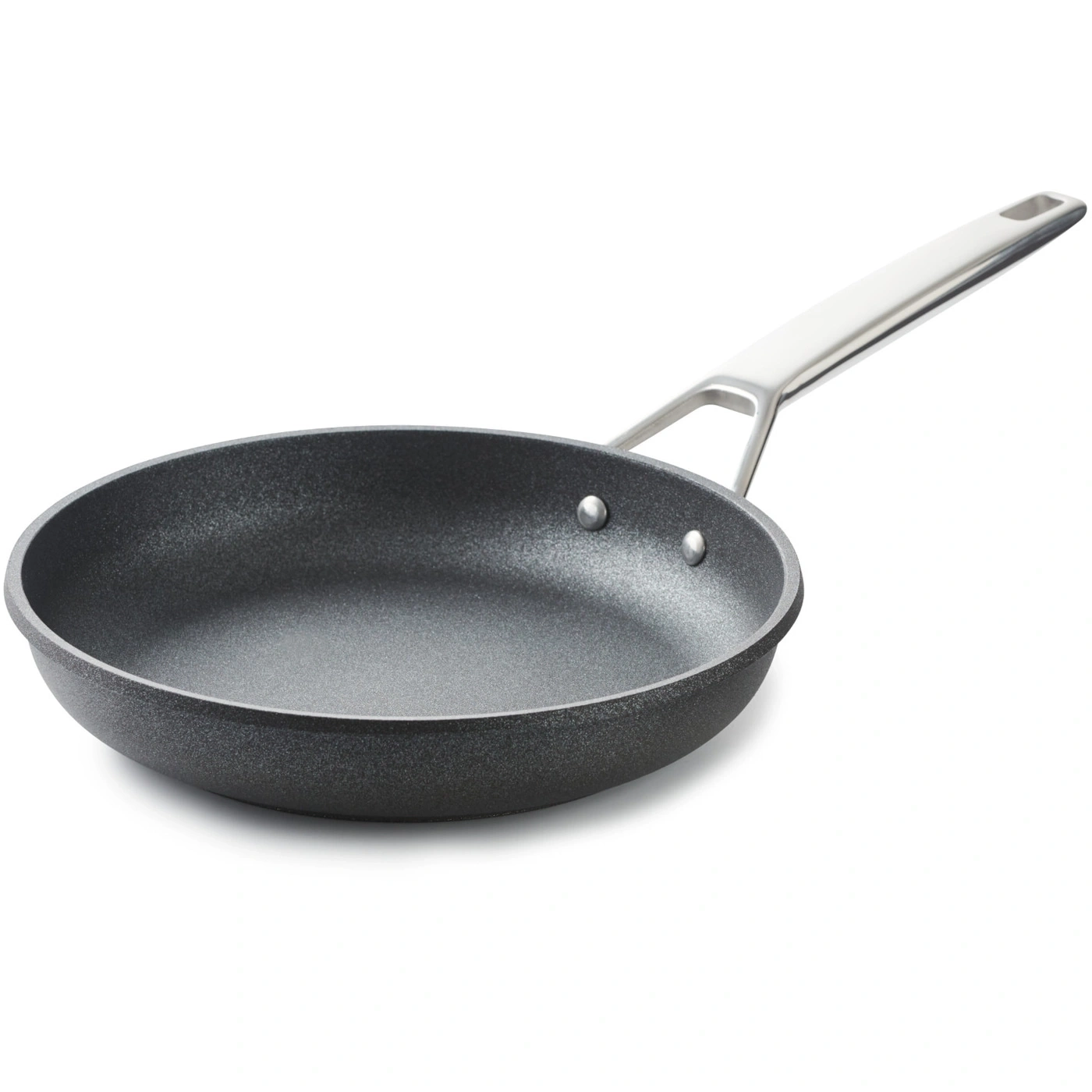 Pfanne mit langem Griff, Kochgeschirr, Küchenutensil, Metall, grau, isoliert, weißer Hintergrund