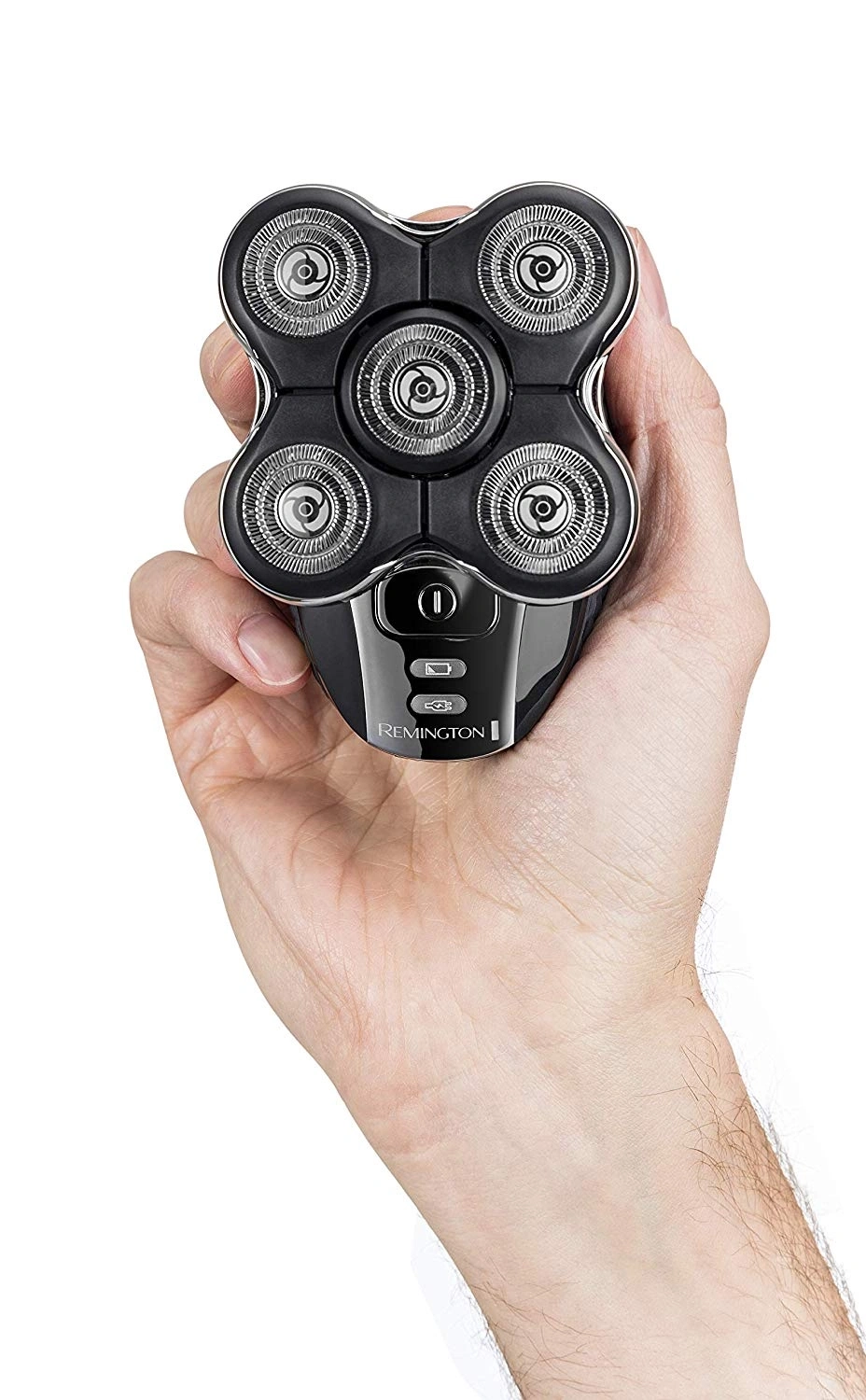 Elektrischer Rasierer, der von einer Hand gehalten wird, mit dem Markennamen Remington.