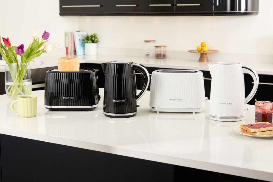 RUSSELL HOBBS Wasserkocher Eden 27361-70 Schwarz 1,7L Wasserstandsanzeige 2400 W