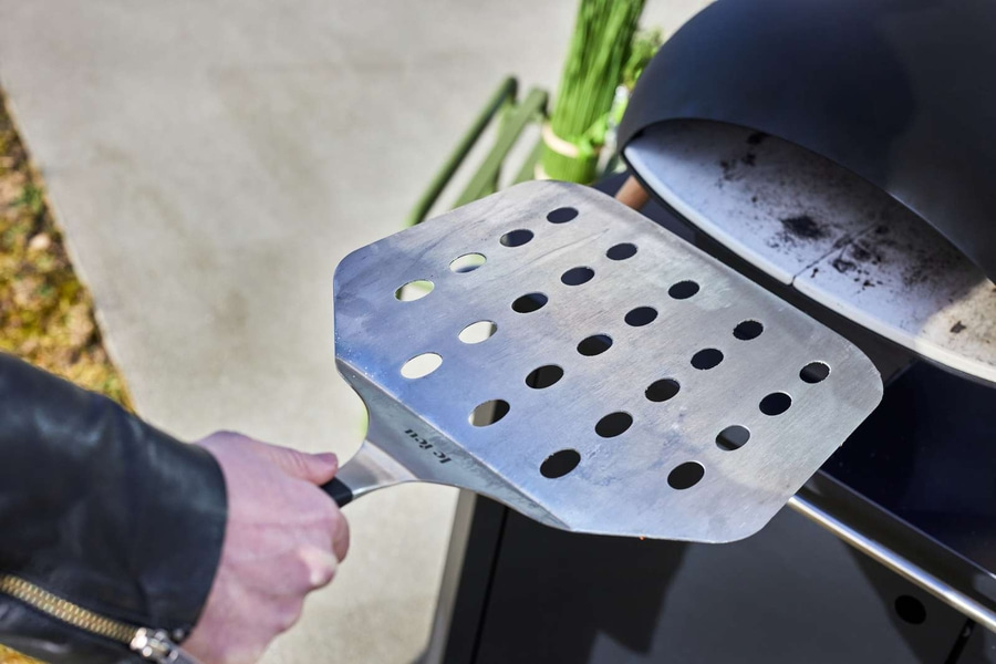 Le Feu Pizzaschieber Pizzaschaufel Turtle Pizza Peel perforierter Edelstahl