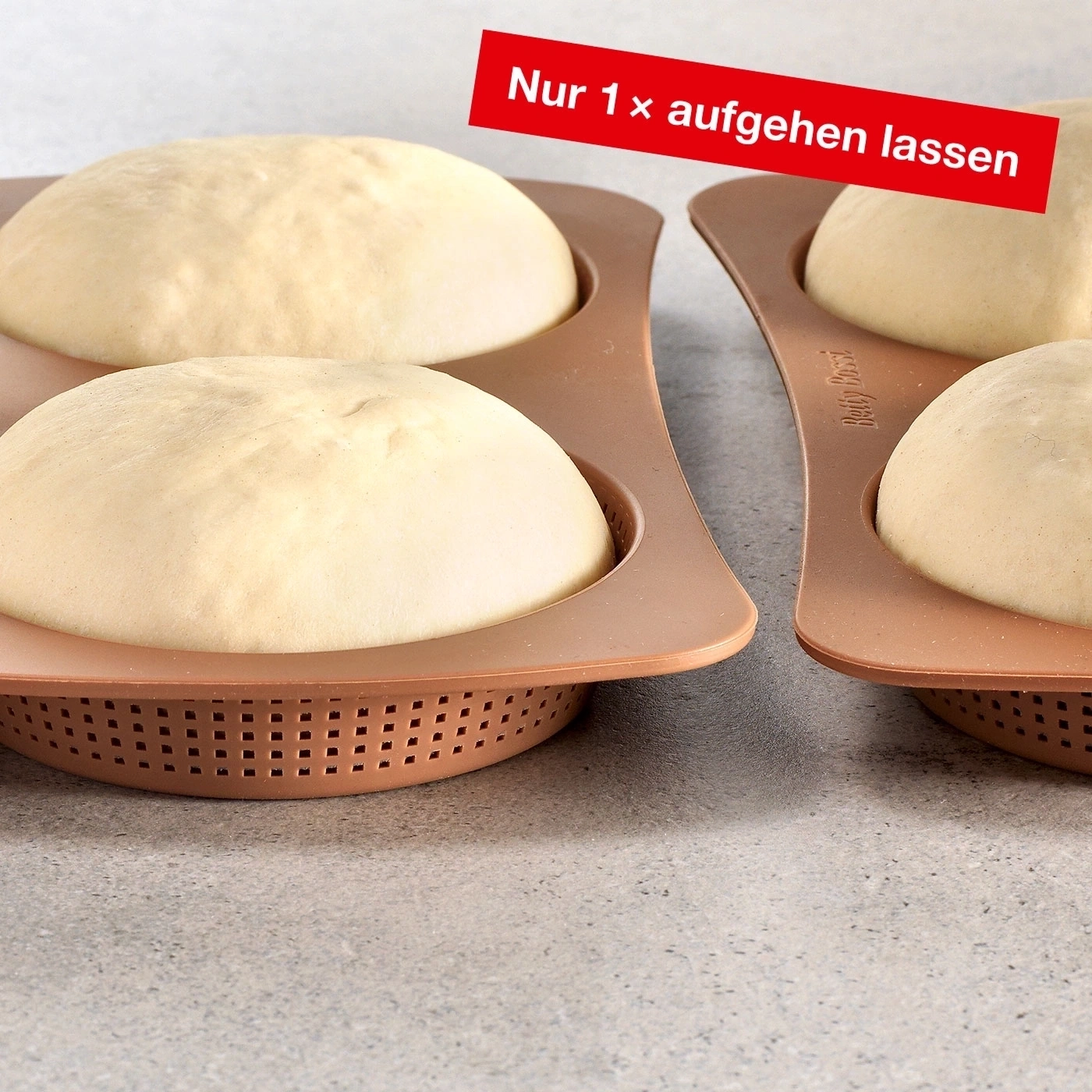Teig in Backform, Hinweis: Nur 1x aufgehen lassen, Küche, Backen