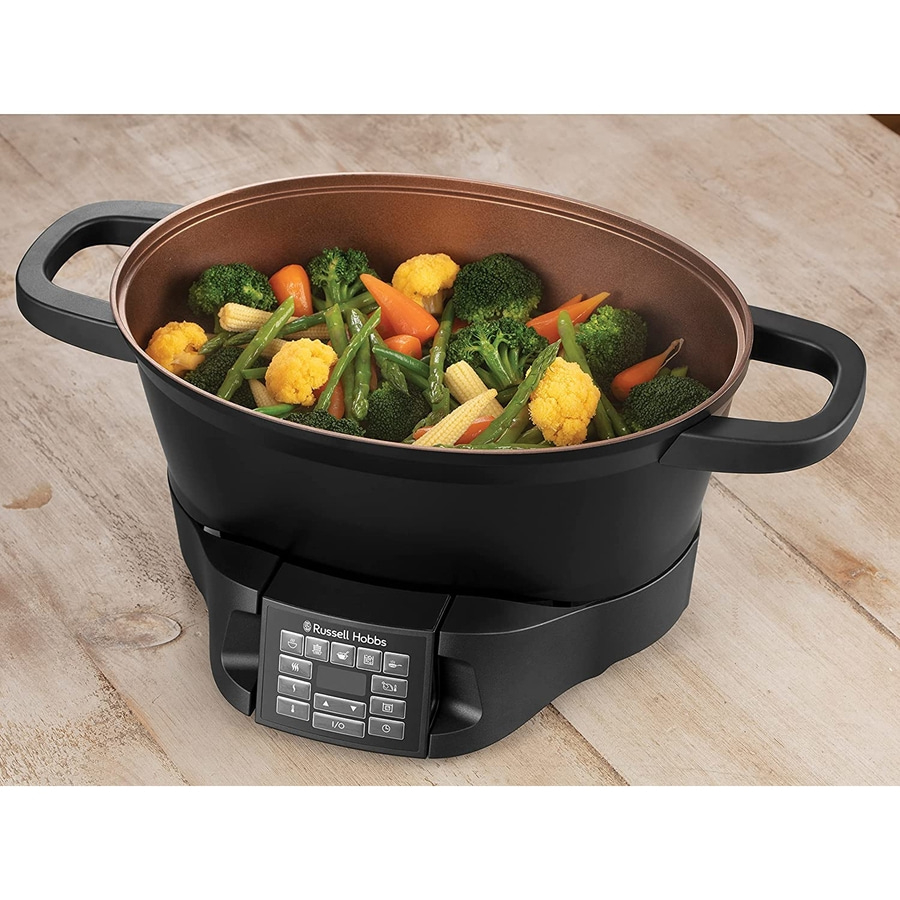 Schwarzer Elektro-Dampfgarer mit Gemüse auf Holzoberfläche, Russell Hobbs