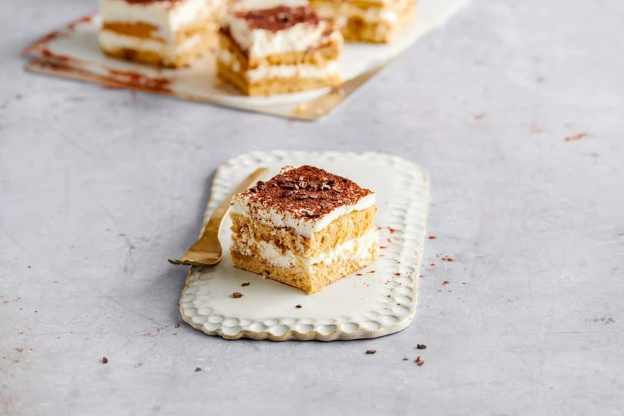 BETTY BOSSI Backbuch Cremige Schnitten Rezeptbuch Dessertbuch