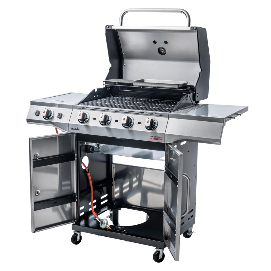 Edelstahl-Gasgrill mit vier Brennern und geöffneten Türen, bereit zum Grillen.