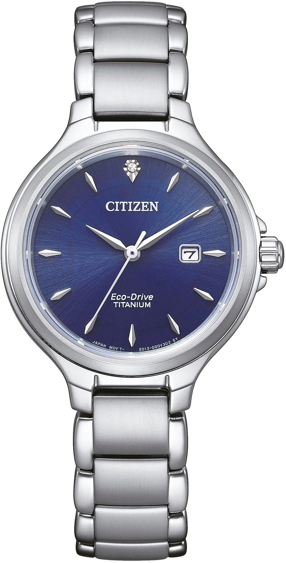 Citizen-Uhr mit blauem Zifferblatt und silbernem Armband, Nahaufnahme.