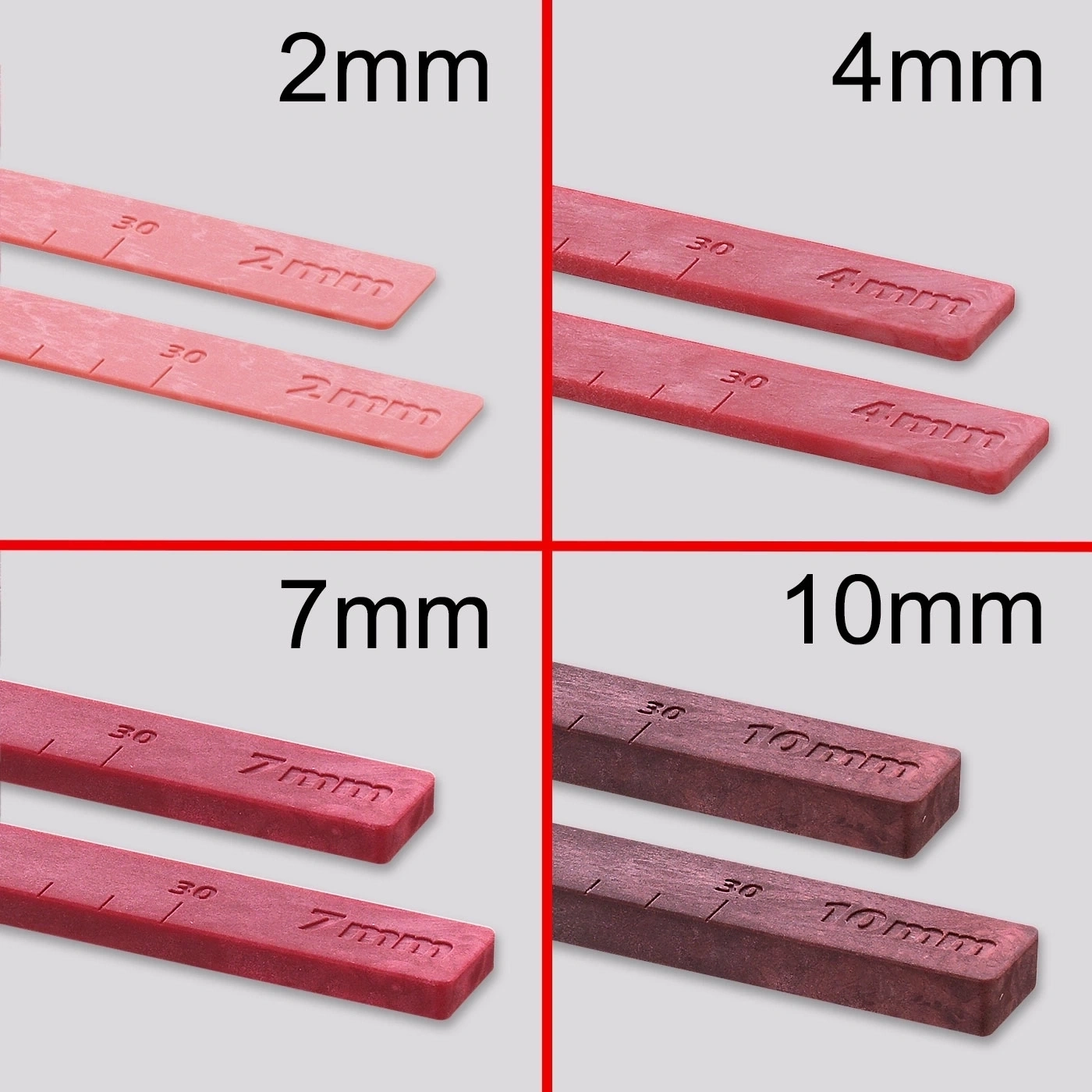 Messlatten mit verschiedenen Größen: 2mm, 4mm, 7mm und 10mm. Jede Latte hat eine Markierung.