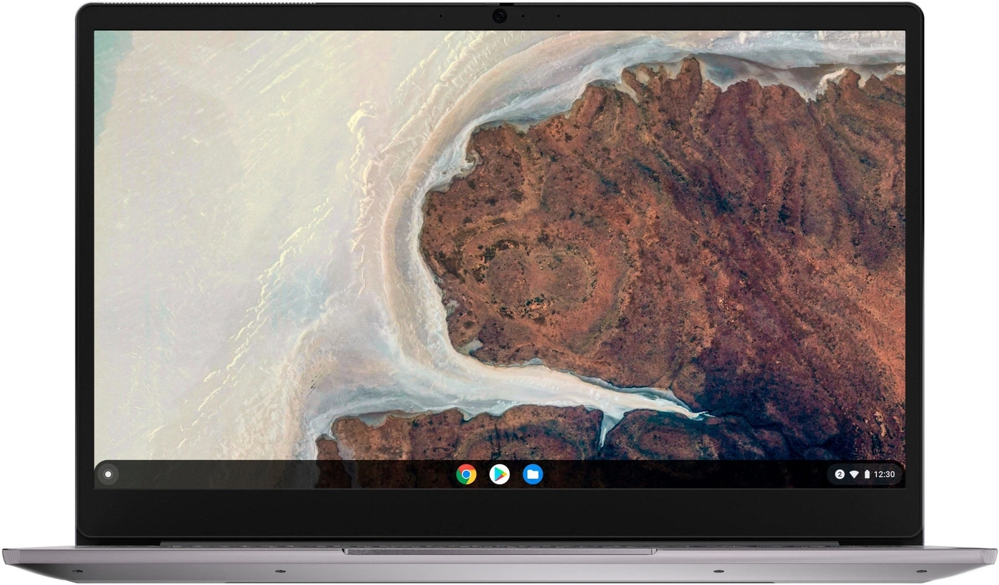 Ein offener Laptop mit einem Landschaftsbildschirm und der Taskleiste