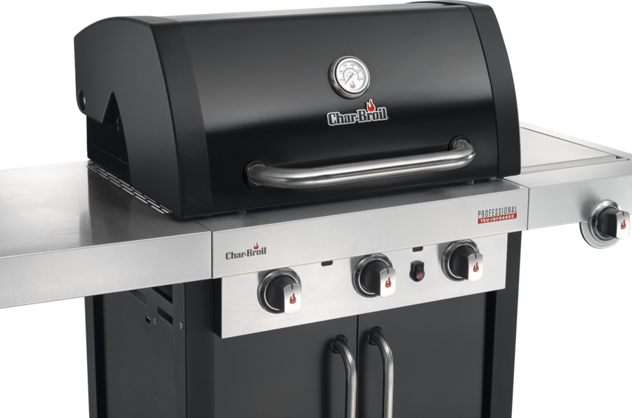 Schwarzer Gasgrill mit Thermometer und Char-Broil-Logo auf silberner Oberfläche.