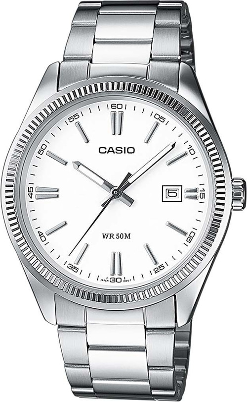 Casio-Uhr mit weißem Zifferblatt, silbernem Armband und Datumsanzeige bei 3 Uhr.