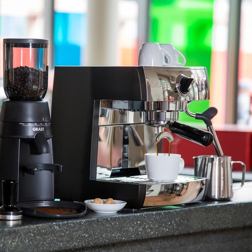 GRAEF Pivalla ES702 Espressomaschine 16 bar Milchaufschäumdüse Wassertank: 2,5 L