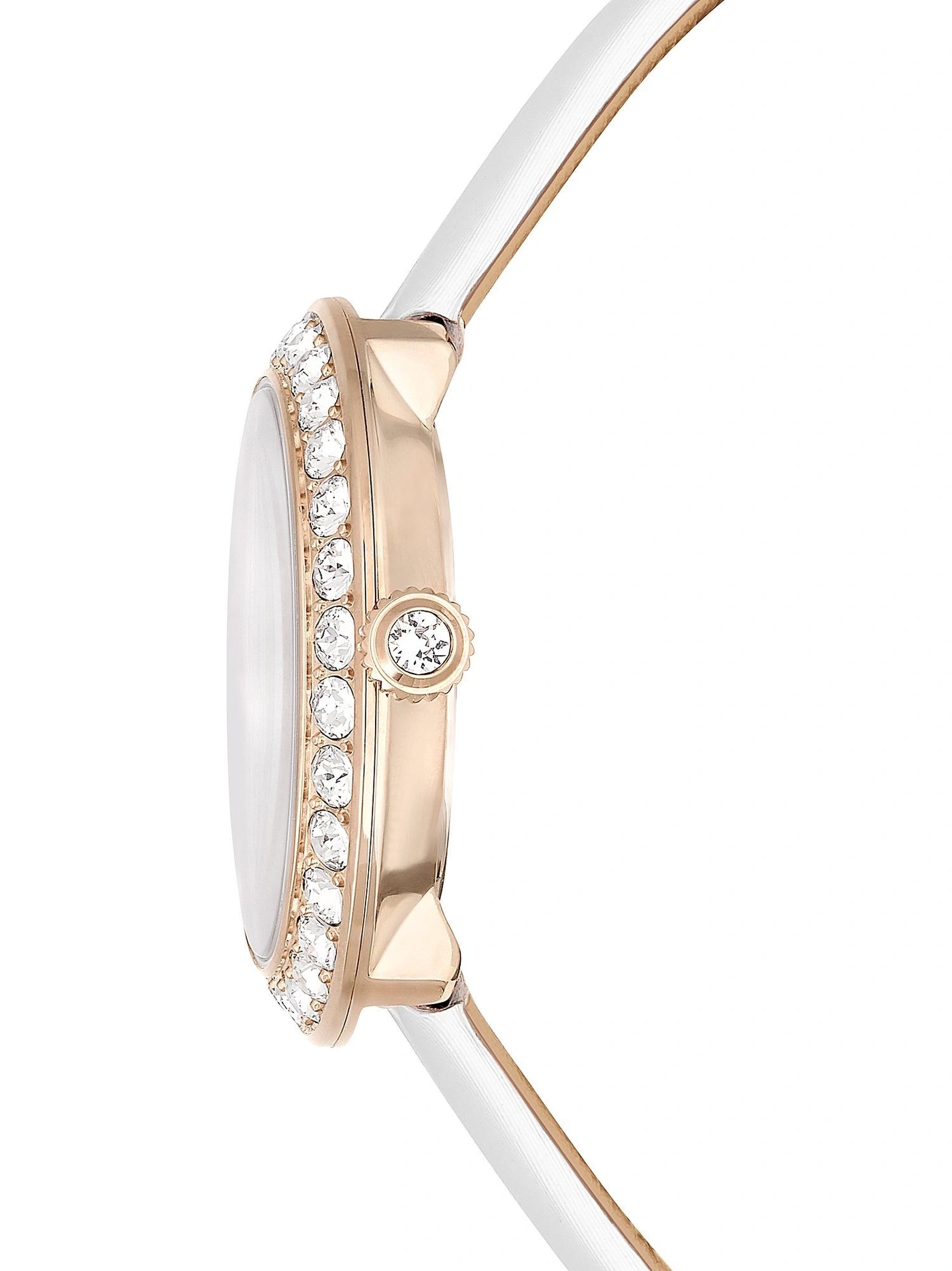 Eine Uhr mit goldenem Gehäuse und weißen Armband.