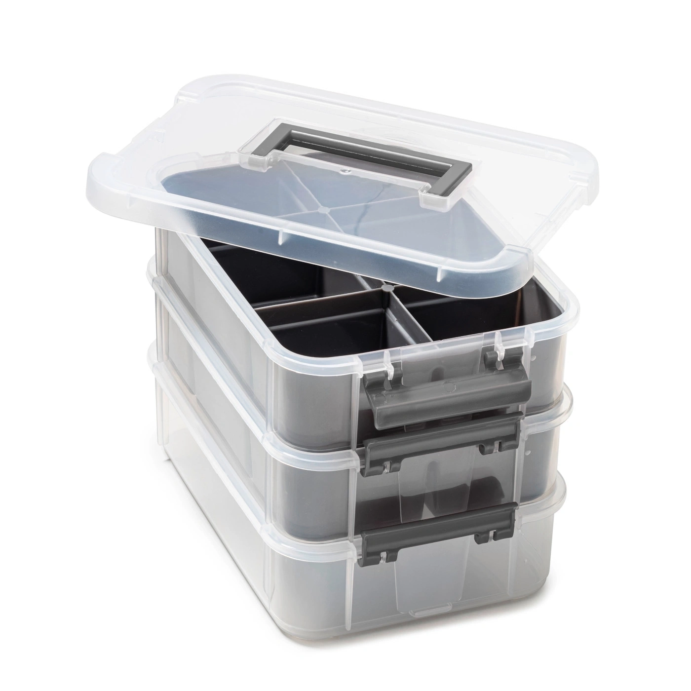 Mehrschichtige Aufbewahrungsbox mit transparentem Deckel und Griff, geöffnet.