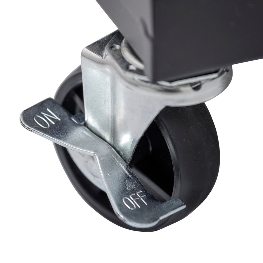 Nahaufnahme eines Rollenrads mit Hebel, der auf "ON" und "OFF" eingestellt werden kann.