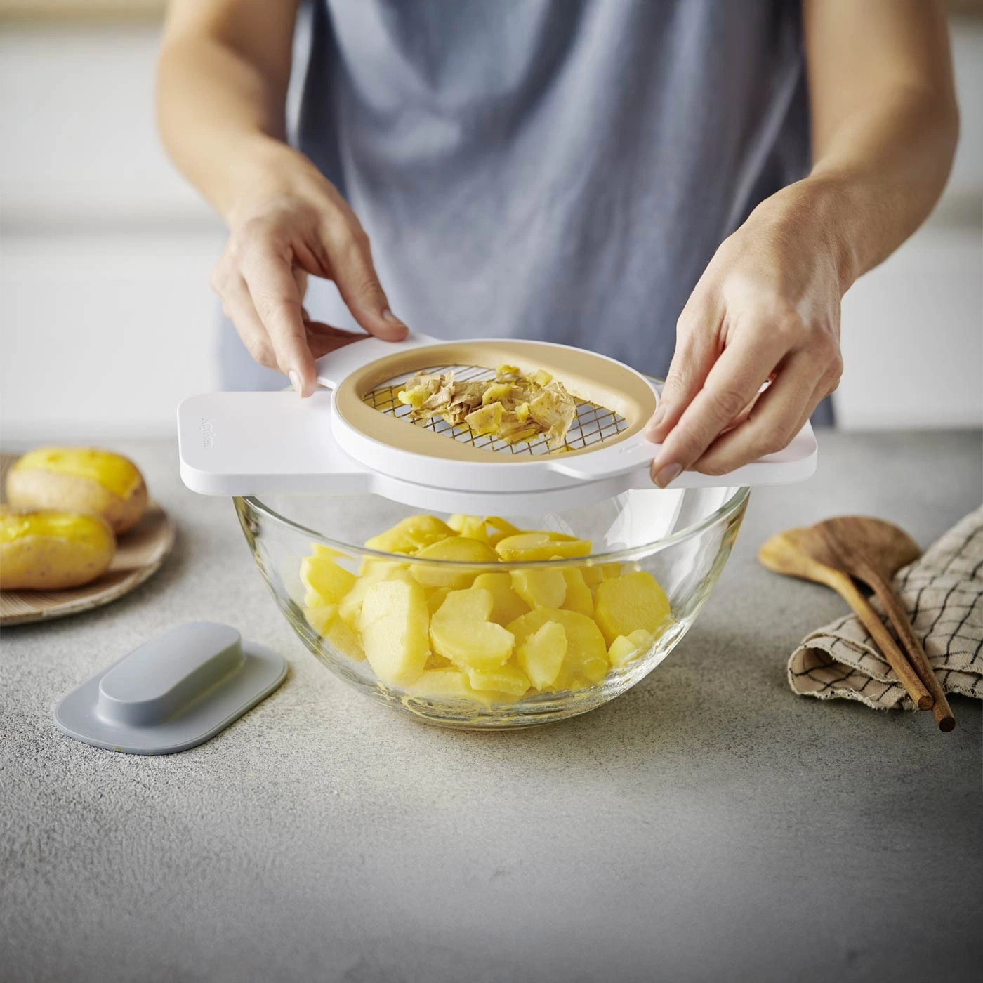 BETTY BOSSI Kartoffelsalat-Blitz Kartoffelpresse Kartoffelschäler