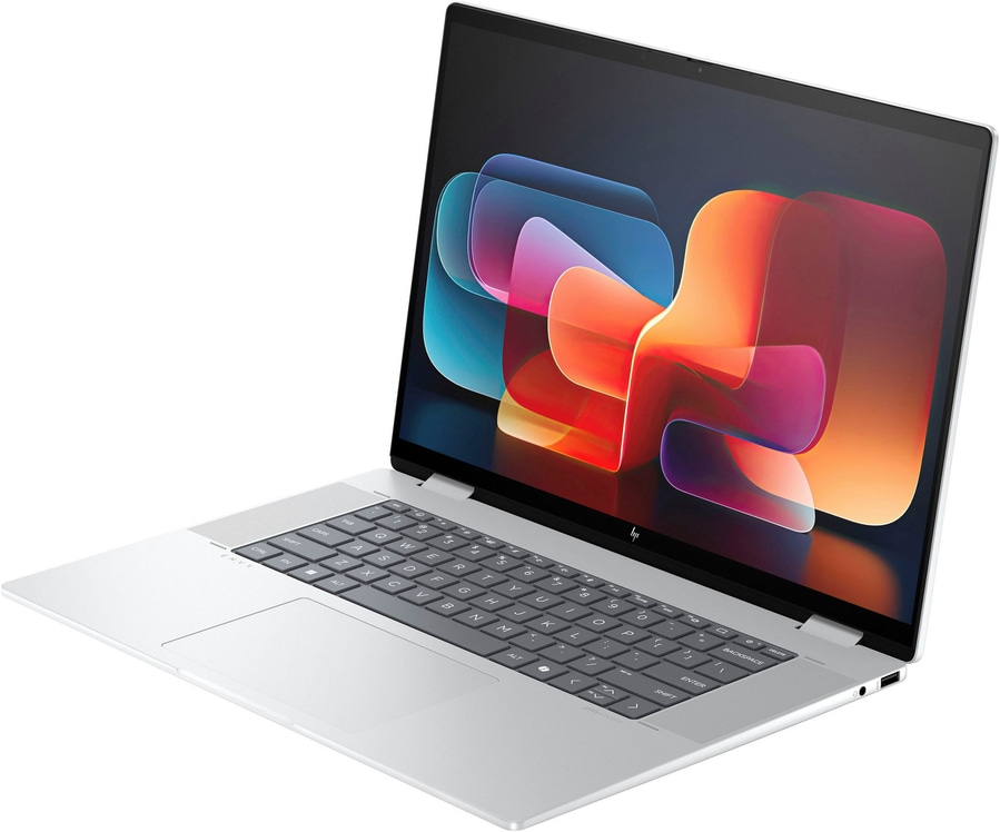 Silberner Laptop mit geöffnetem Bildschirm, Tastatur und bunten Grafiken. HP Envy.