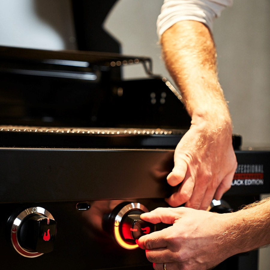 Char-Broil Gasgrill Professional 3500 B SE Grill 3-Brenner + Seitenbrenner BBQ