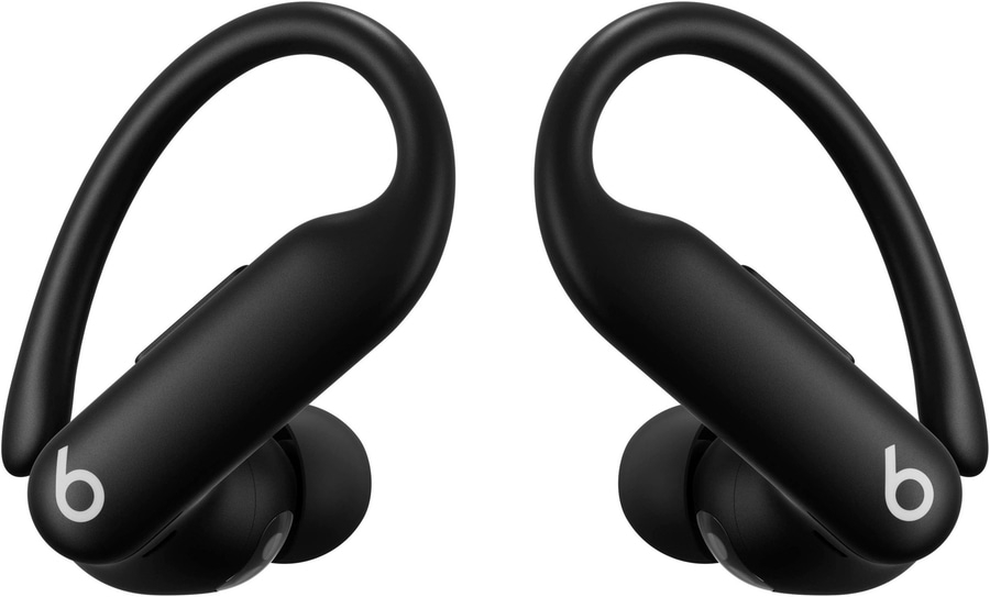 Schwarze Beats Powerbeats Pro kabellose Ohrhörer mit weißem Logo auf weißem Hintergrund.