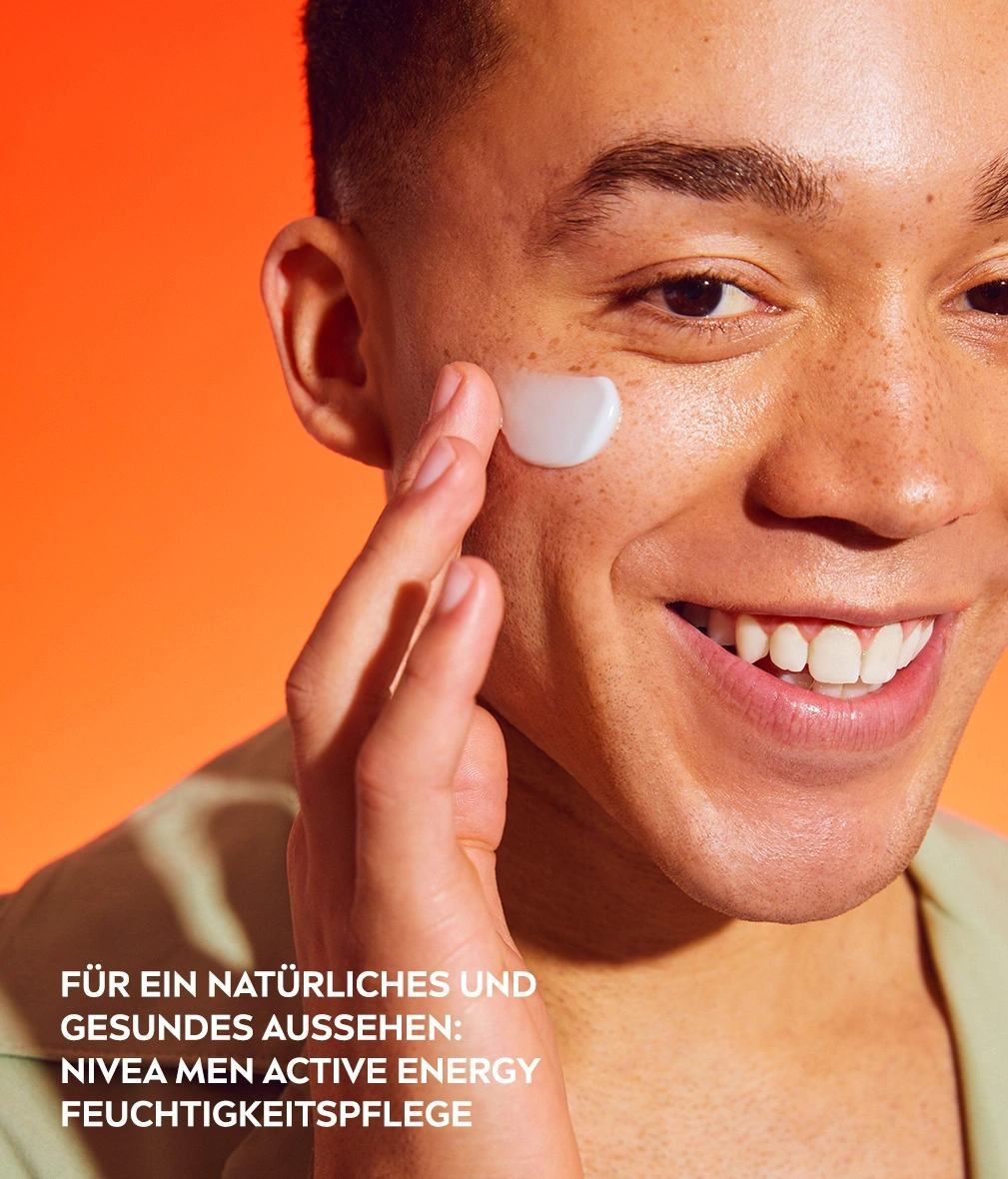 Mann trägt Creme auf, Nivea Men Active Energy Feuchtigkeitspflege