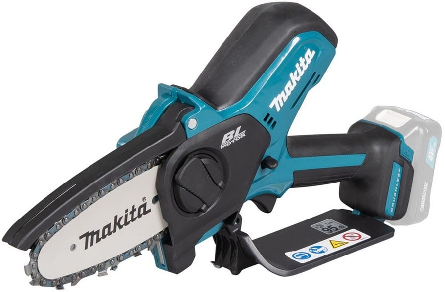 Eine blaue und schwarze Makita Kettensäge mit Akku