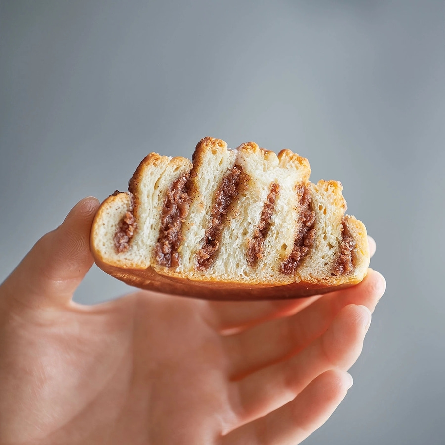 BETTY BOSSI Hefeschnecken-Profi Backschablone Gebäck Snacks Weiß Grau Lila NEU