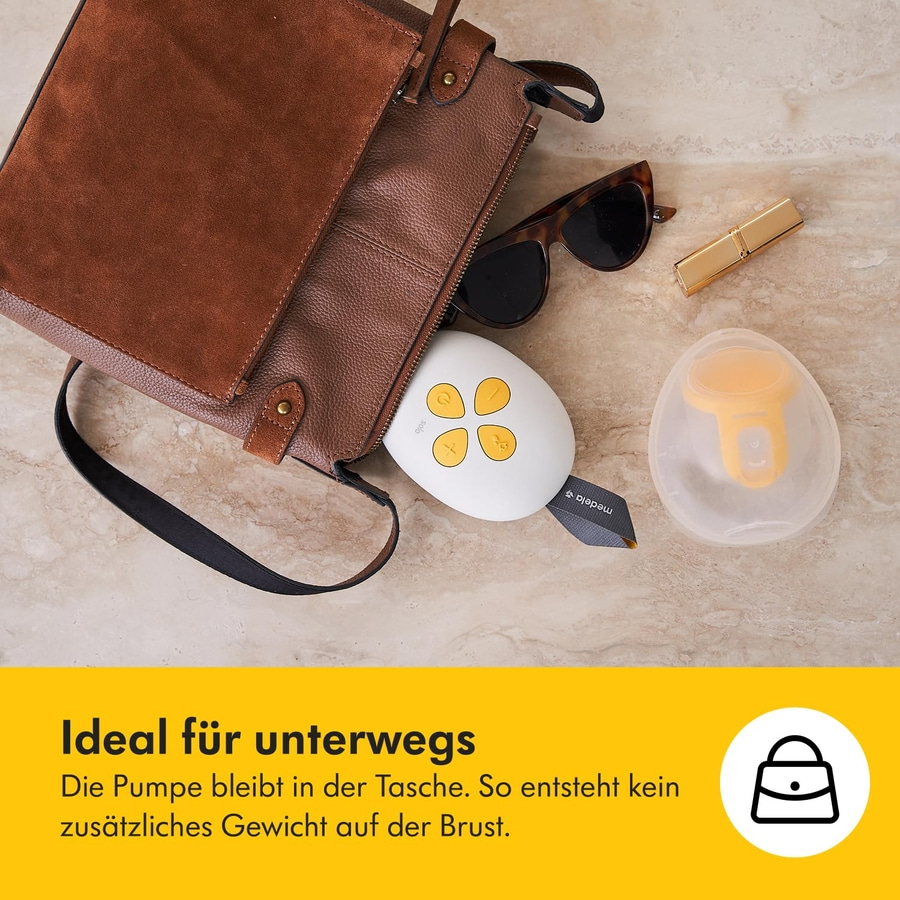Handtasche mit Pumpe, Sonnenbrille und Lippenstift. Ideal für unterwegs.