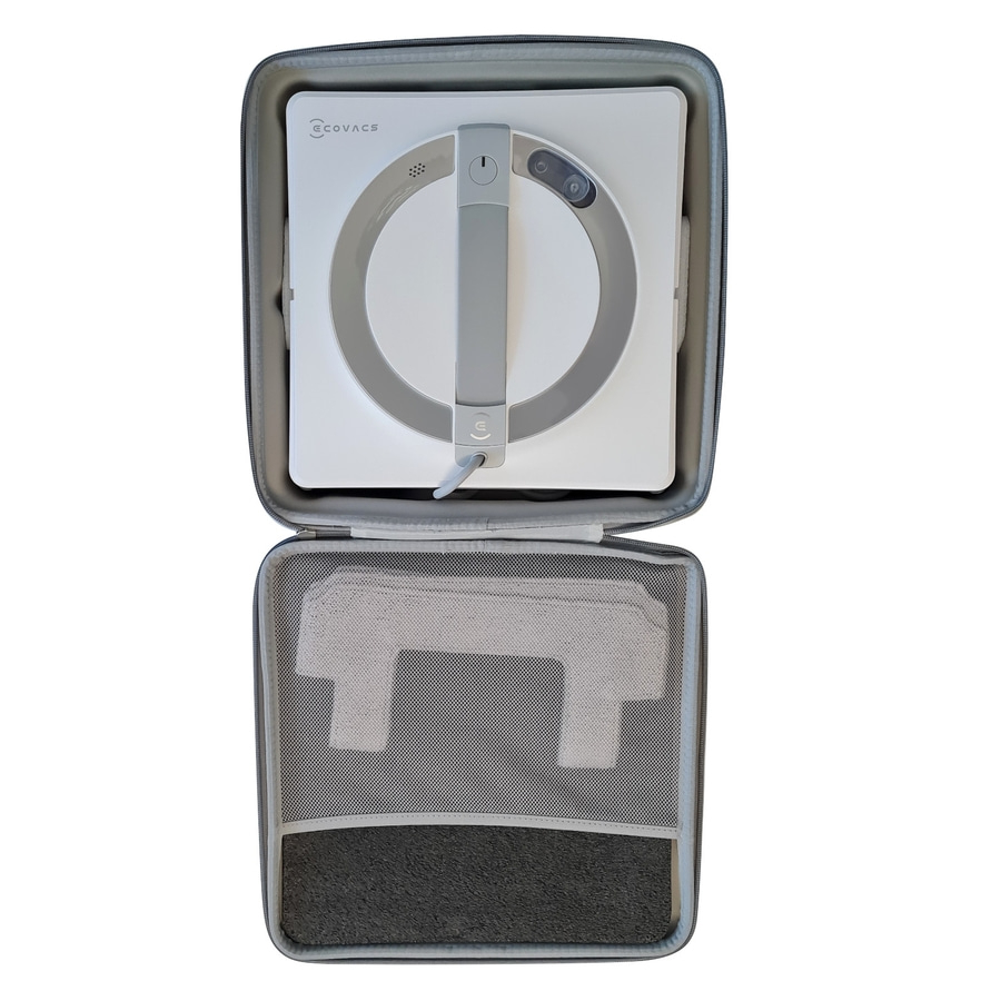 Fensterputzroboter in einer grauen Tragetasche mit Zubehör, bereit für die Reinigung.