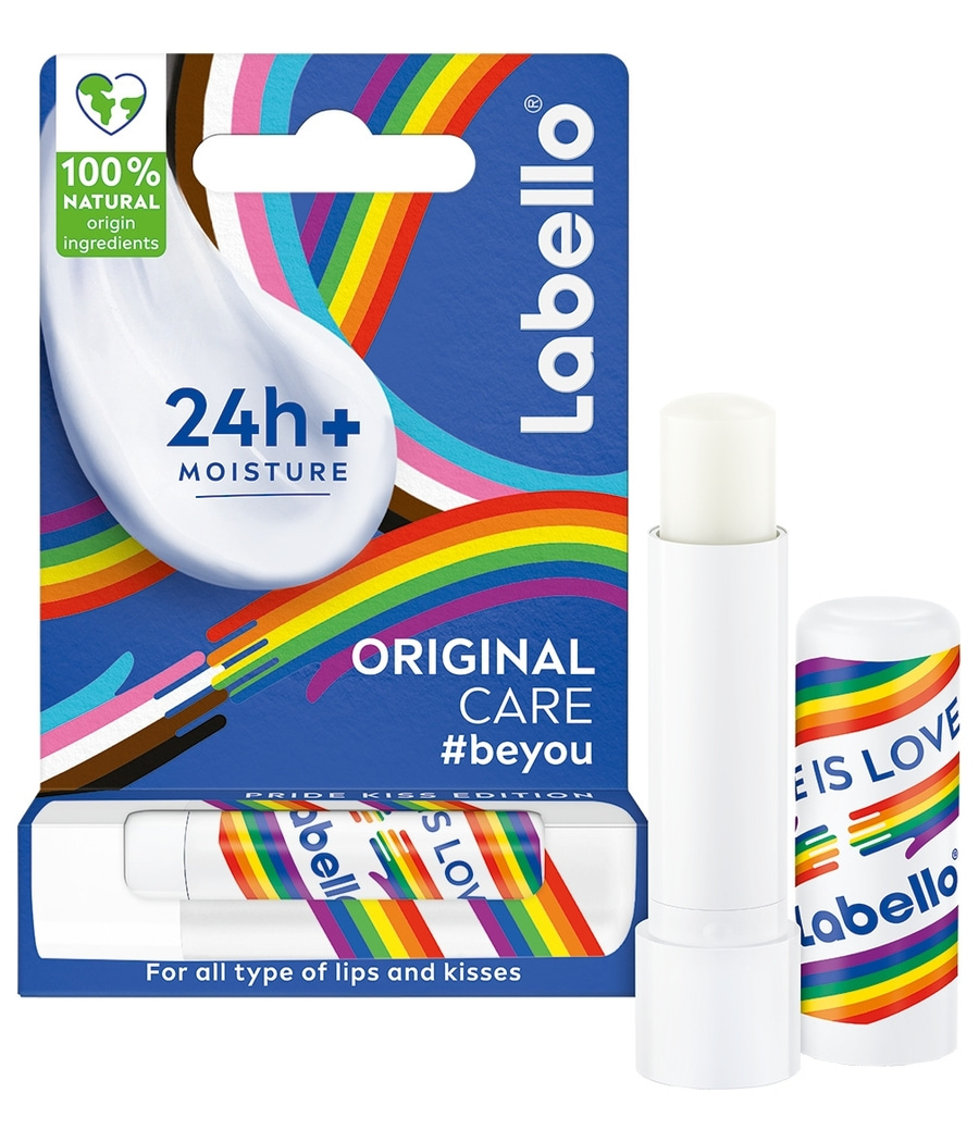 Labello Pride Kiss Edition Lippenbalsam mit Regenbogen-Design.