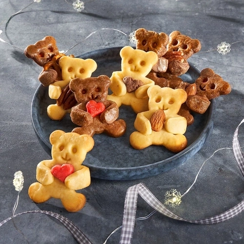 BETTY BOSSI Ausstechform Keks-Ausstecher Bärchen Herzchen Set 2 Größen
