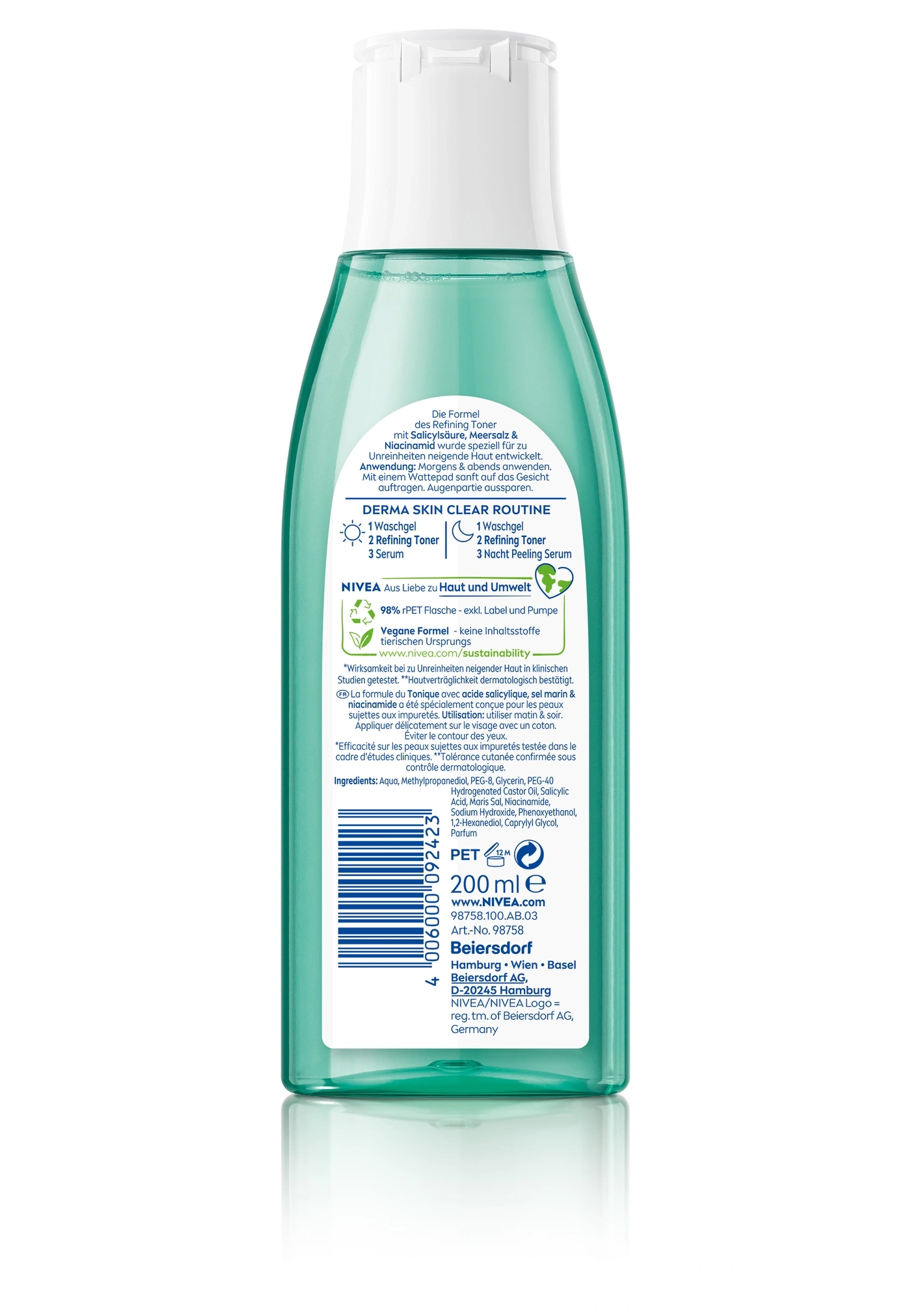 Ein grünes Nivea Reinigungswasser mit weißem Aufsatz und Etikett.
