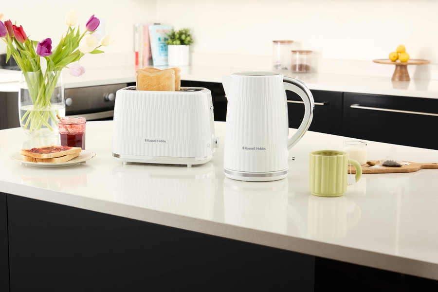 RUSSELL HOBBS Wasserkocher Eden 27360-70 Weiß 1,7 L Wasserstandsanzeige 2400 W