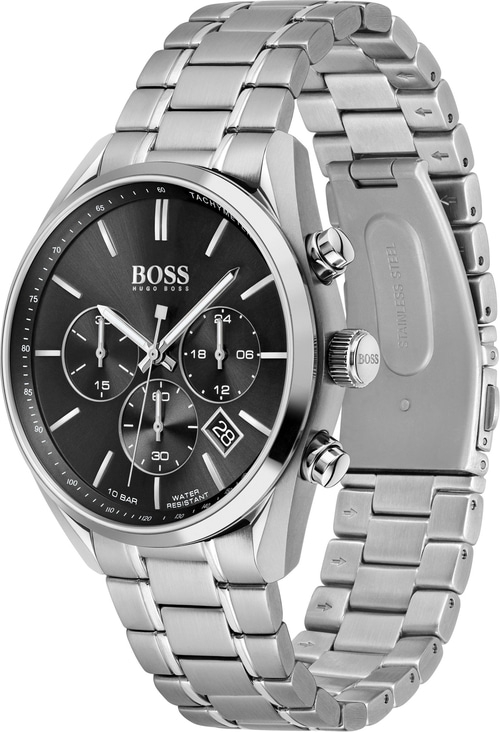Eine silberne BOSS-Herrenuhr mit schwarzem Zifferblatt und Datumsanzeige.