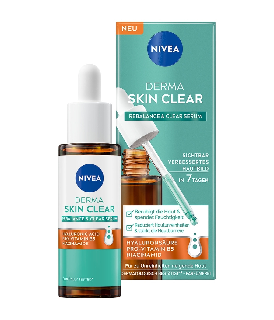 NIVEA DERMA SKIN CLEAR Serum mit Pipette und Verpackung, mit Hyaluronsäure.