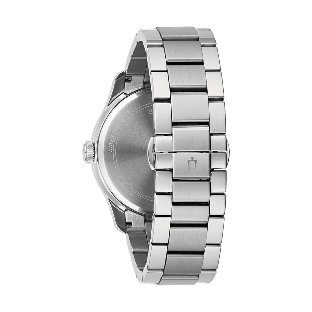 Uhr mit Metallarmband, Detailaufnahme, silberfarben, Wasserfest
