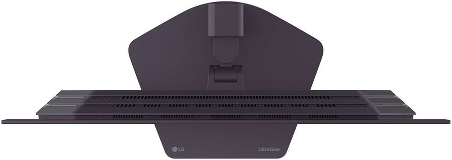 Rückseite eines LG UltraGear Monitors mit Lüftungsschlitzen und Standfuß