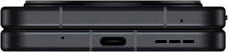 Schwarzes Smartphone mit USB-C-Anschluss und Lautsprecheröffnungen. Design-Details.