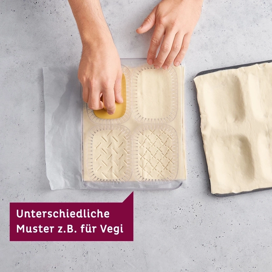 BETTY BOSSI Backblech 4 gefüllte Teigtaschen hitzebeständig bis 220°C anti-haft