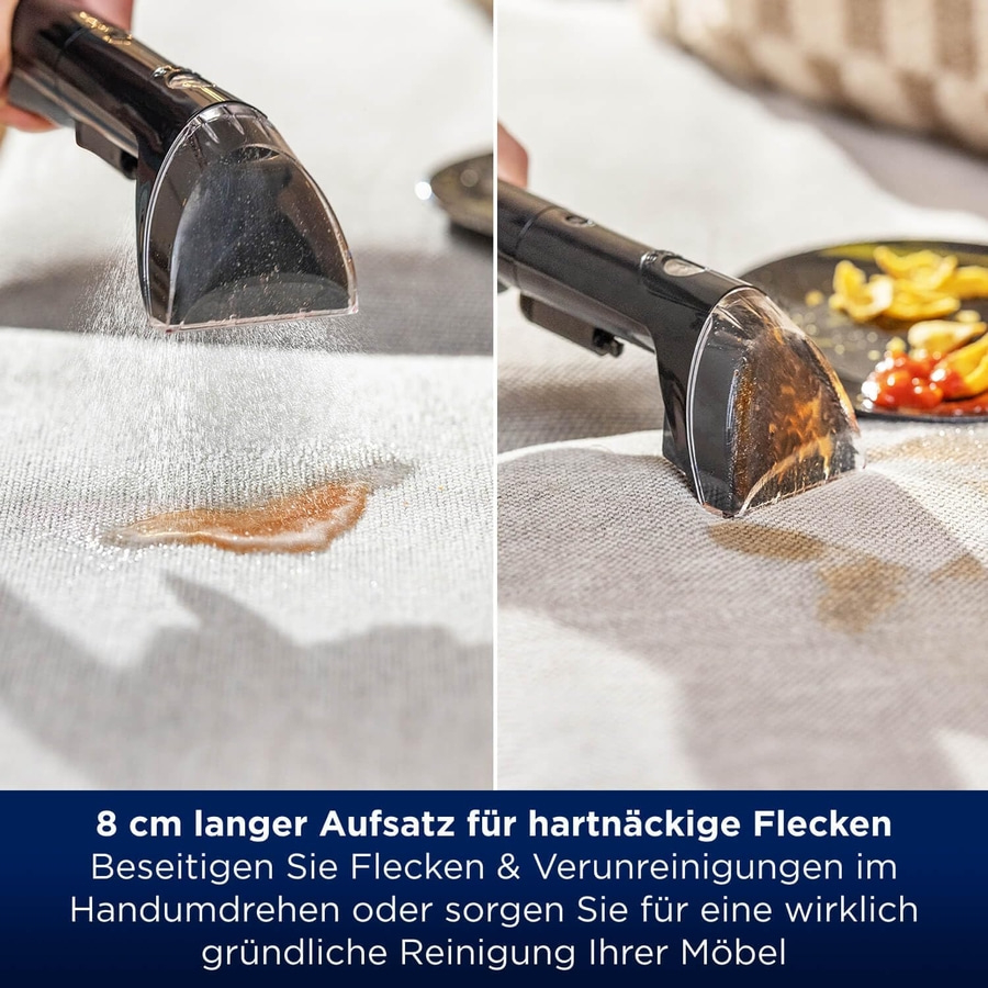 Reinigung von Flecken auf Möbeln mit einem speziellen Aufsatz. Gründliche Reinigung.