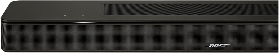 Schwarze Soundbar mit Bose-Logo, Frontansicht, perforiertes Gitter, rechteckig, Audio-Gerät