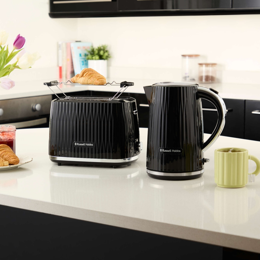 RUSSELL HOBBS Wasserkocher Eden 27361-70 Schwarz 1,7L Wasserstandsanzeige 2400 W