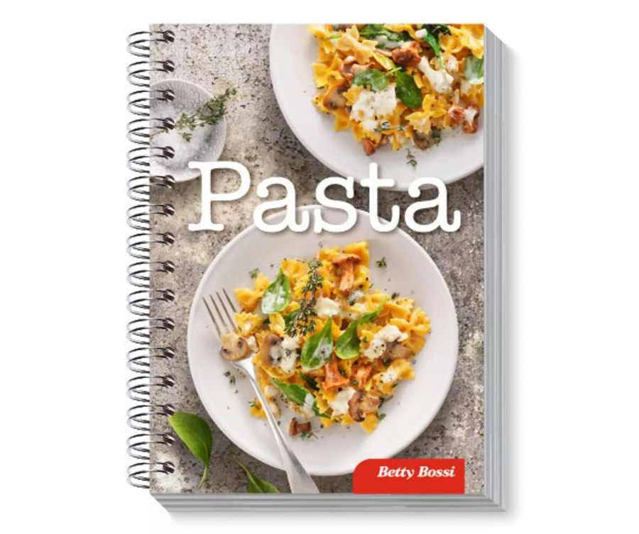 Kochbuch mit Pasta-Gerichten, Spiralbindung, Betty Bossi, Nahaufnahme, Essen