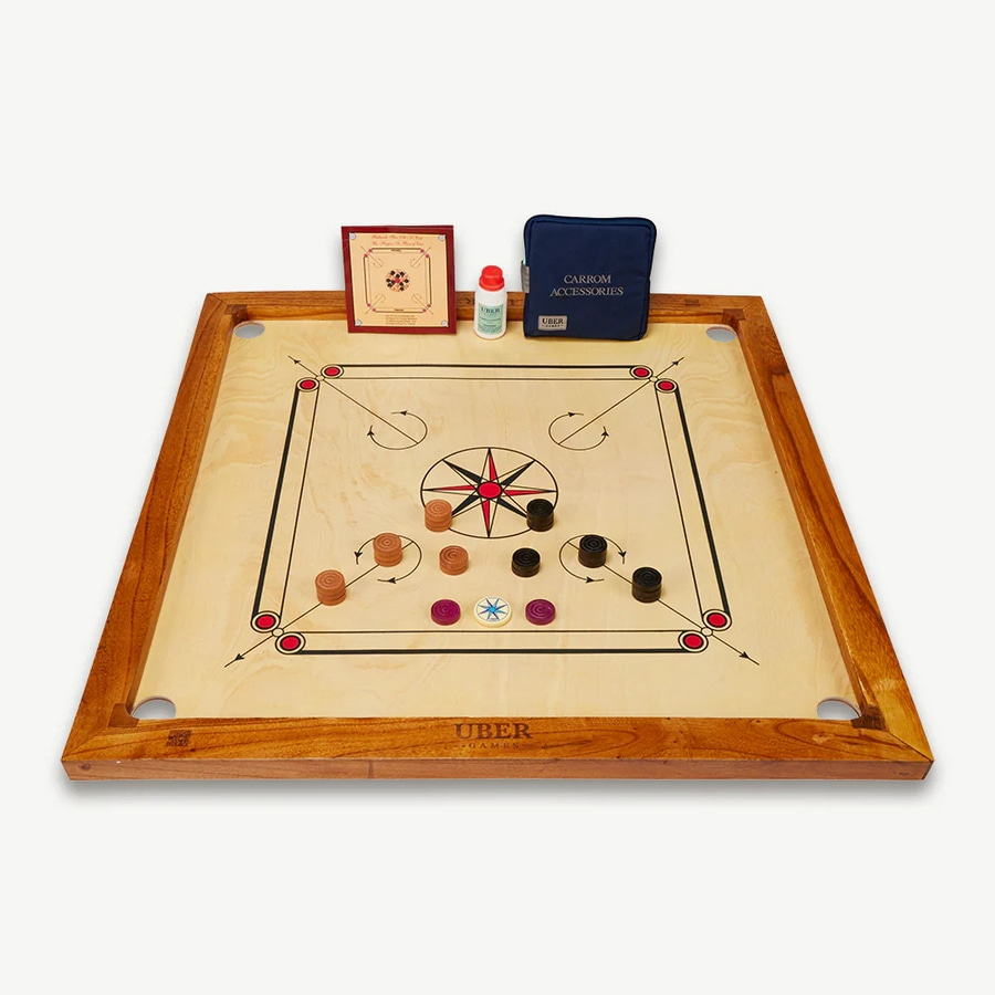 Carrom-Spielbrett mit Zubehör, Holzrahmen, Spielsteine, Stern, rot, schwarz, braun, blau, weiß