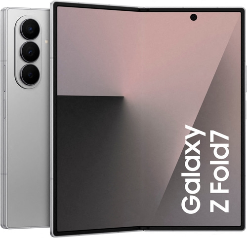 Silbernes Samsung Galaxy Z Fold 7 Handy mit offener Anzeige