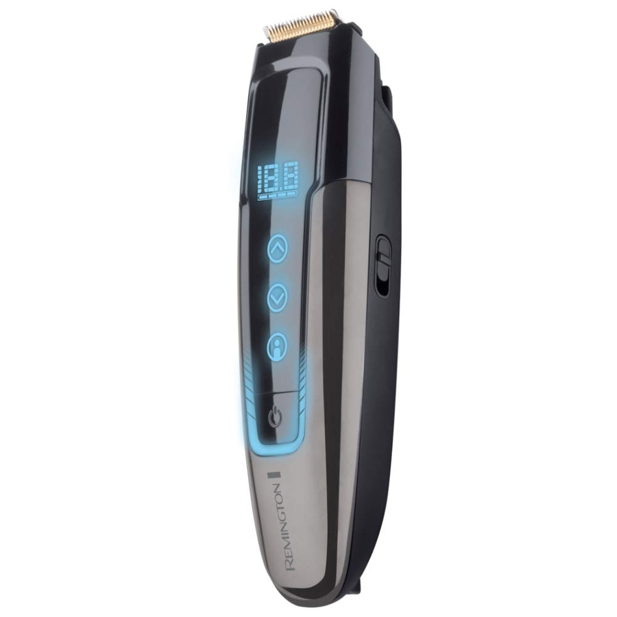 Schwarzer Rasierer mit digitaler Anzeige und blauen Bedienelementen, Marke Remington.