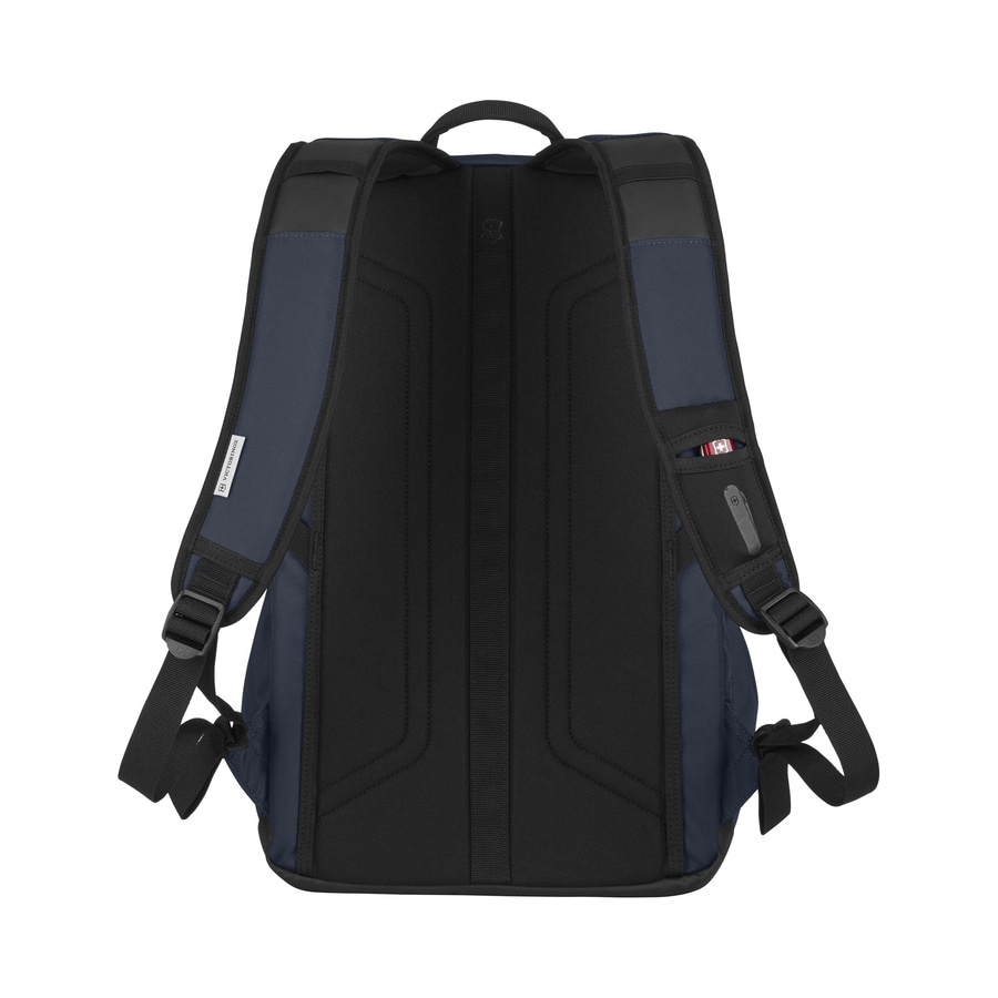 Blauer Rucksack mit schwarzen Details und Schweizer Kreuz-Logo