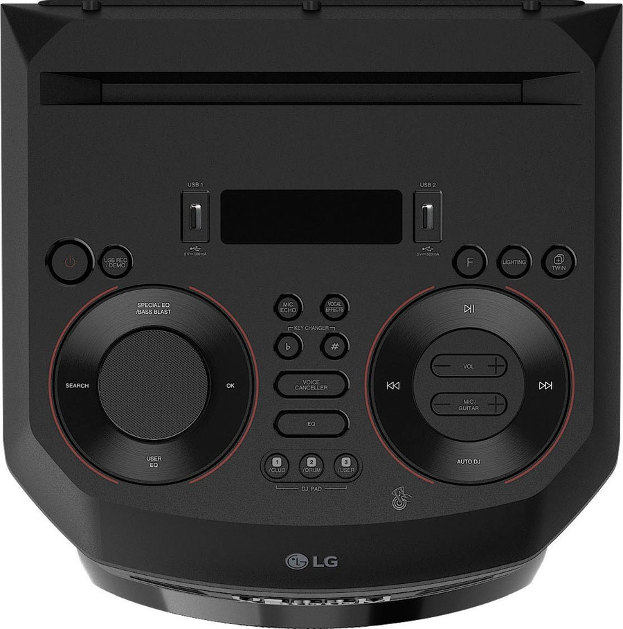 Schwarzer Lautsprecher mit Knöpfen, Anschlüssen und LG-Logo. Funktionen: USB, EQ, DJ-Pad, Beleuchtung.