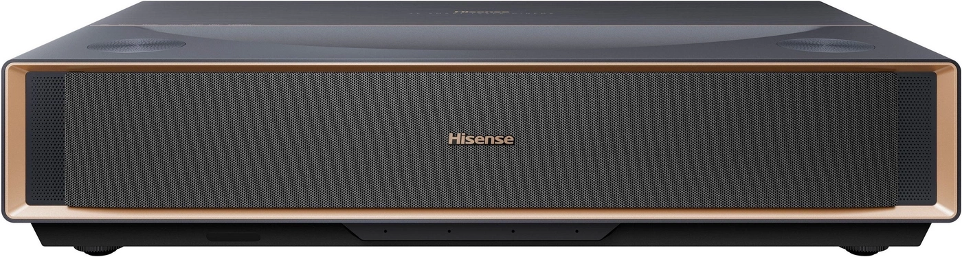 Ein Hisense Projektor mit schwarzem Gitter und goldenem Rahmen.