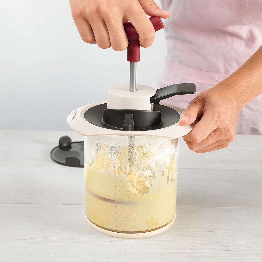 BETTY BOSSI Teig-Blitz Teigportionierer aus Kunststoff für Rot Beige Braun NEU