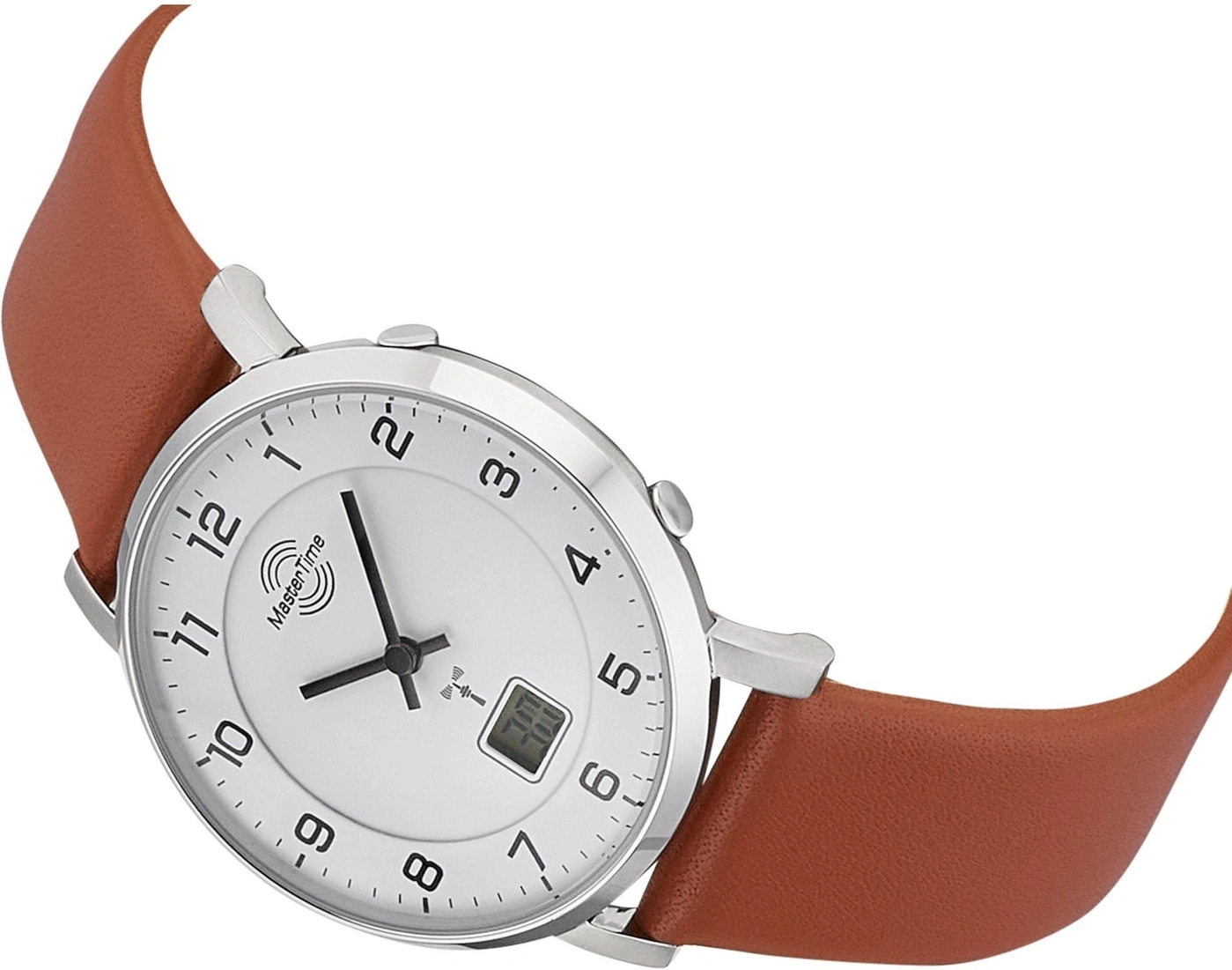 Eine Lupe zeigt ein silbernes Master Time Herrenarmbanduhr mit weißem Zifferblatt und braunem Lederarmband.