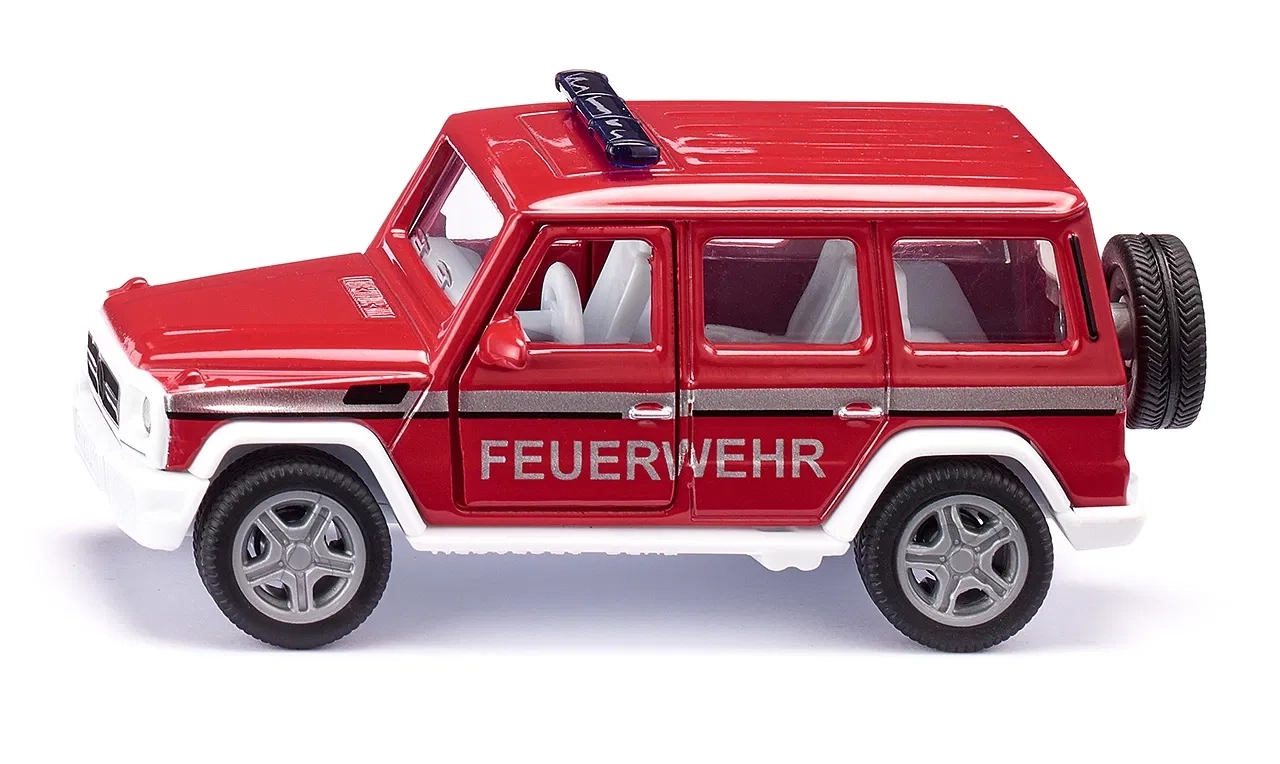 Rotes Feuerwehrauto mit "FEUERWEHR" Schriftzug und Blaulicht.
