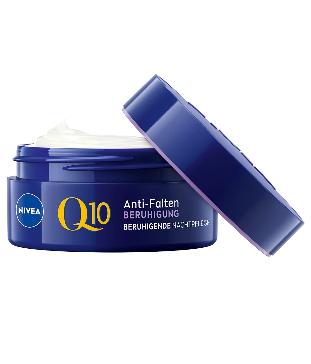 Nivea Q10 Anti-Falten Nachtpflege Creme, blaue Dose, offener Deckel, Hautpflege